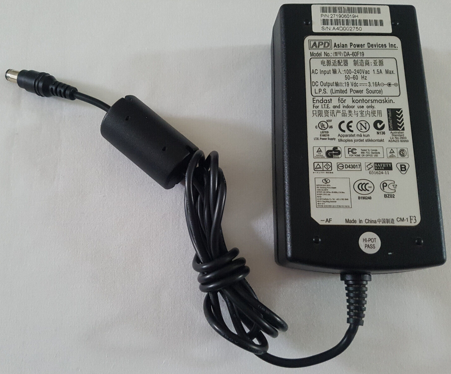 *Brand NEW*Genuine Original APD DA-60F19 19V 3.16A AC Laptop Power Adapter